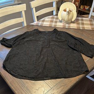 Torrid Harper convertible sleeve blouse. Size 4X. Sheer black with floral detail